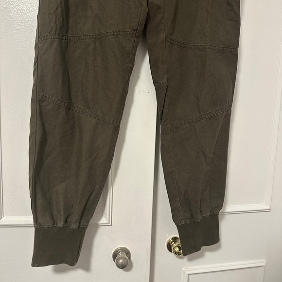 TNA Army Green Cargo Jogger Pants Size Small Women’s Linen Blend - Picture 2 of 11